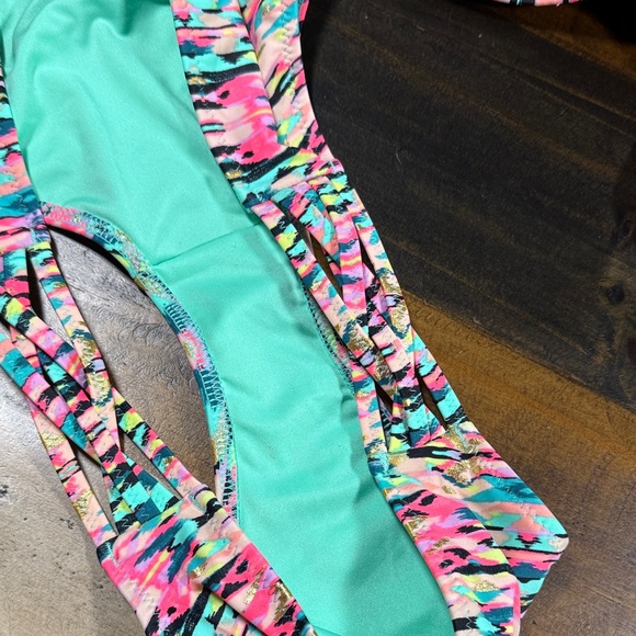 Shade Shore Colorful Patterned Bikini Set - Picture 12 of 12